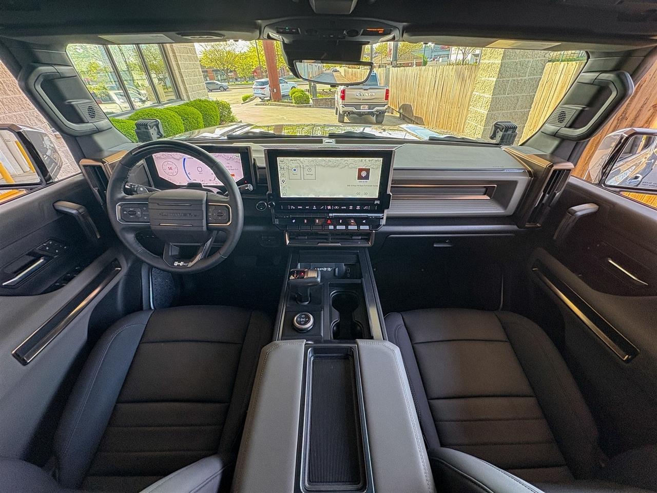 GMC HUMMER EV SUV  2024