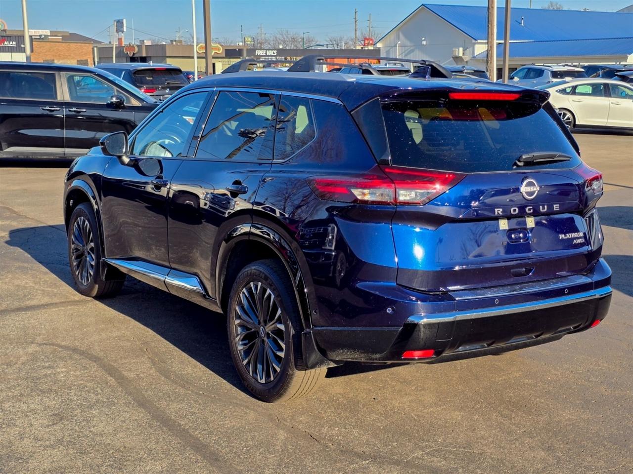 Nissan Rogue Platinum AWD 2025