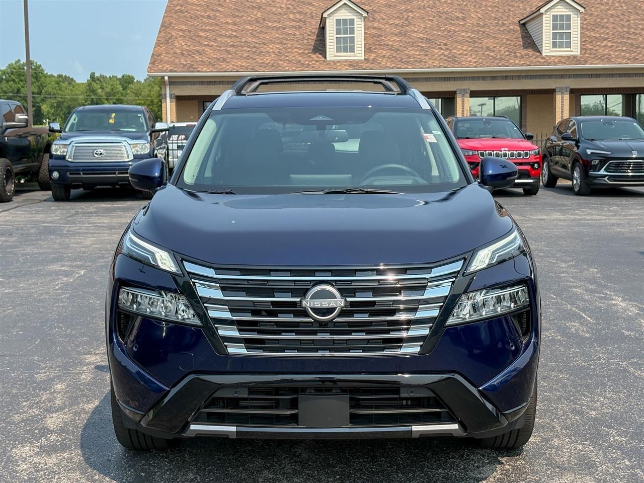 Nissan Rogue Platinum AWD 2025