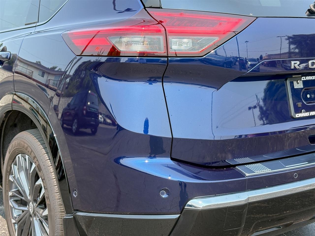 Nissan Rogue Platinum AWD 2025