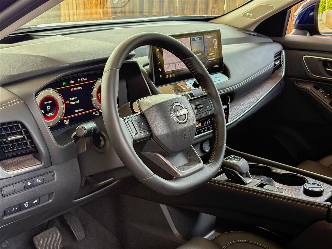 Nissan Rogue Platinum AWD 2025
