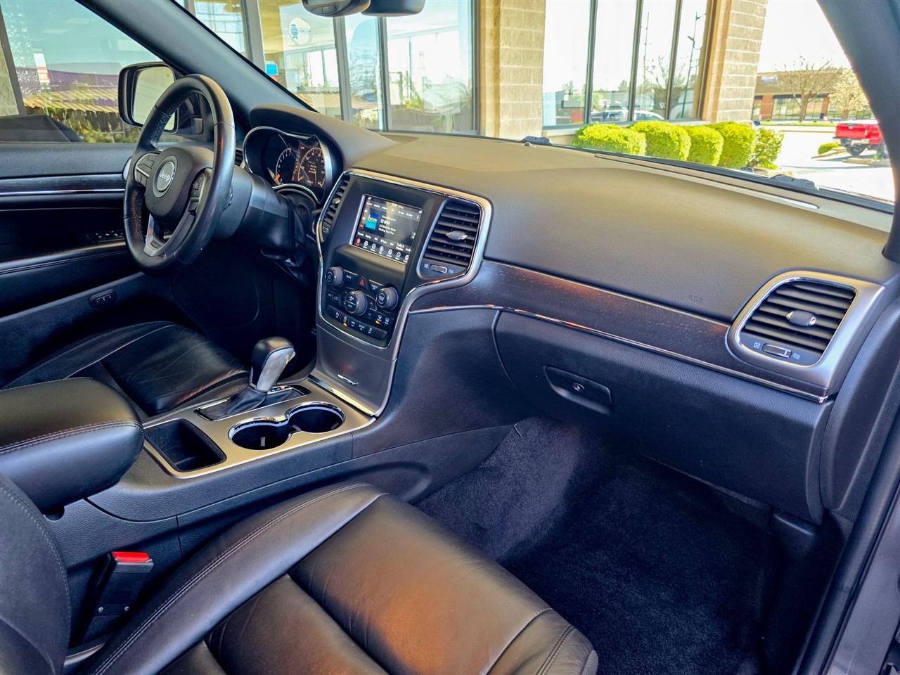 Jeep Grand Cherokee  2018