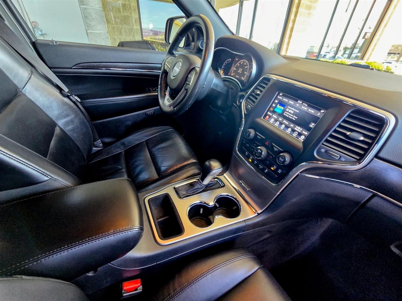 Jeep Grand Cherokee  2018