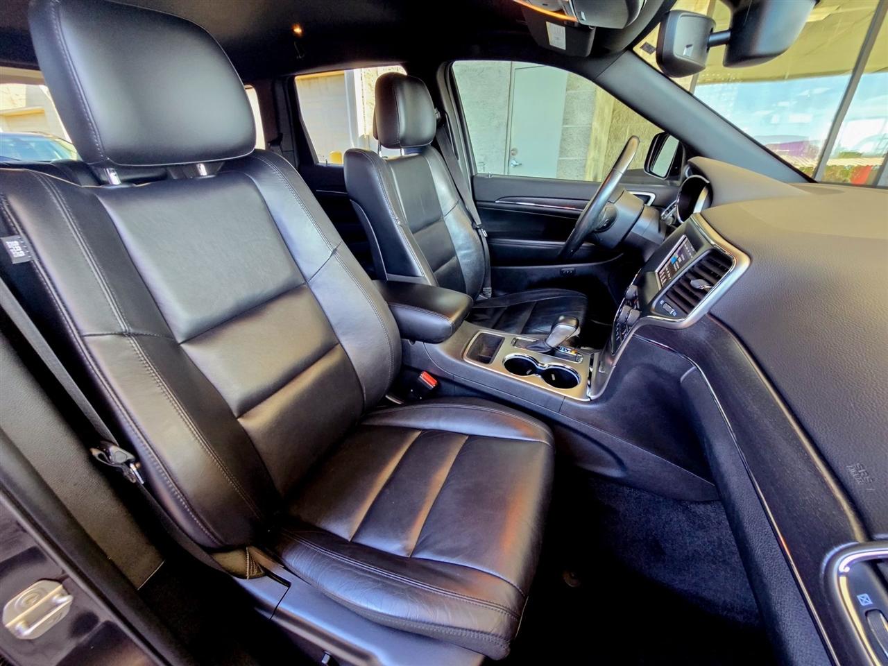 Jeep Grand Cherokee  2018