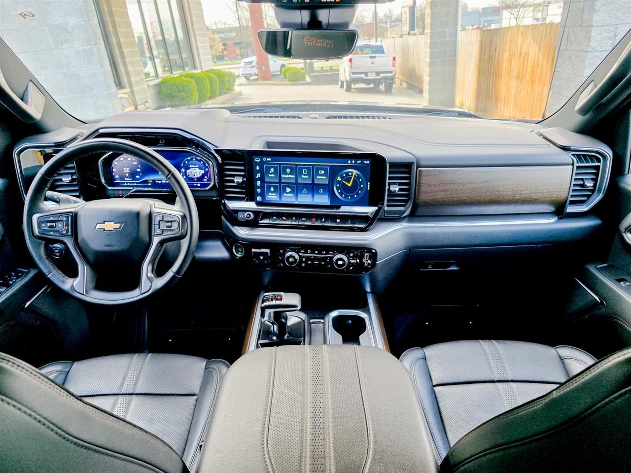 Chevrolet Silverado 1500  2024