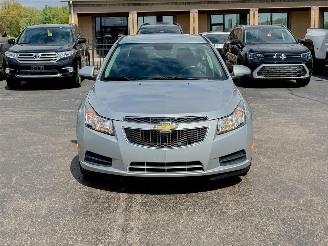 Chevrolet Cruze  2014