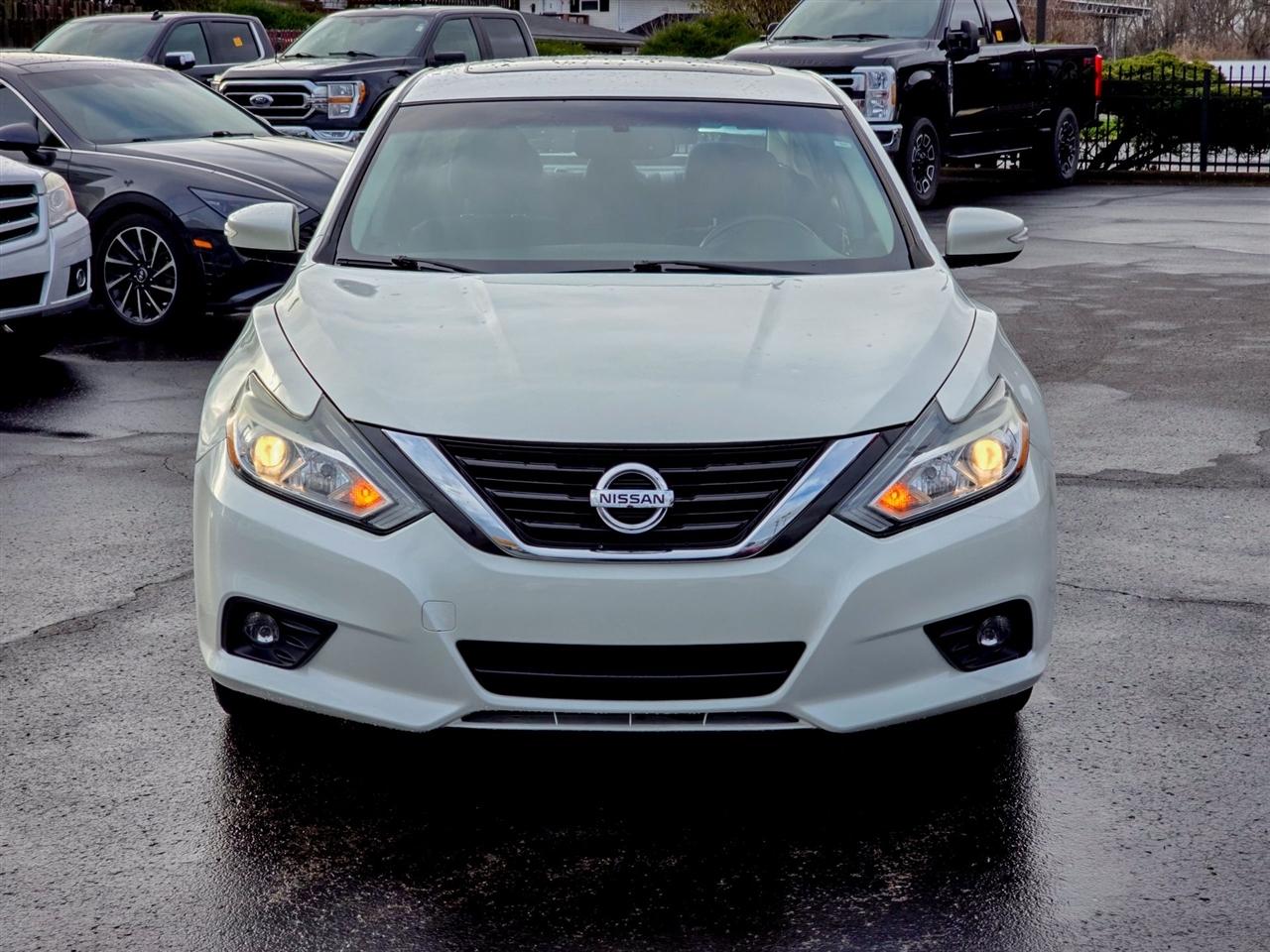 Nissan Altima  2017