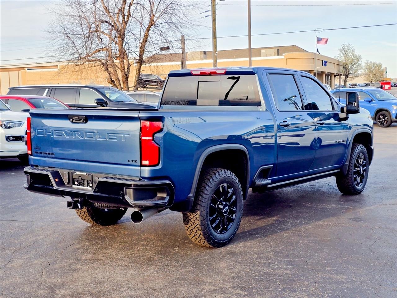 Chevrolet Silverado 2500HD  2025