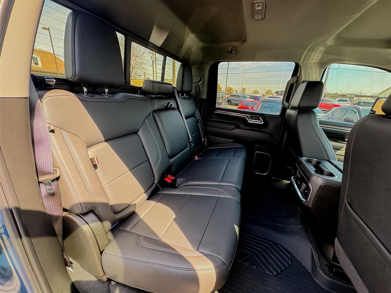 Chevrolet Silverado 2500HD  2025