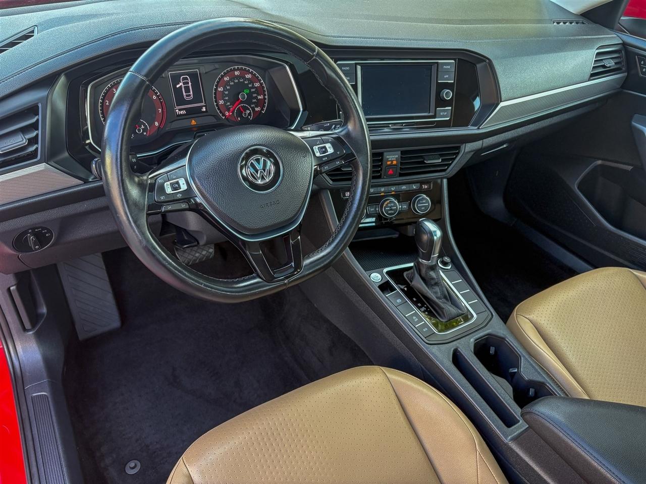 Volkswagen Jetta  2019