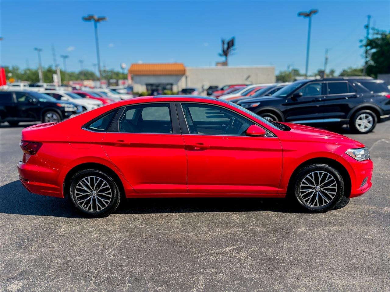 Volkswagen Jetta  2019