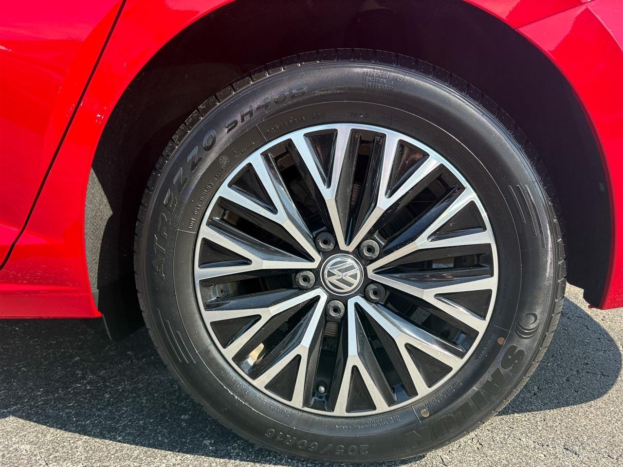Volkswagen Jetta  2019
