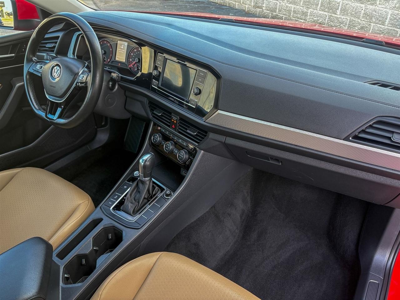 Volkswagen Jetta  2019