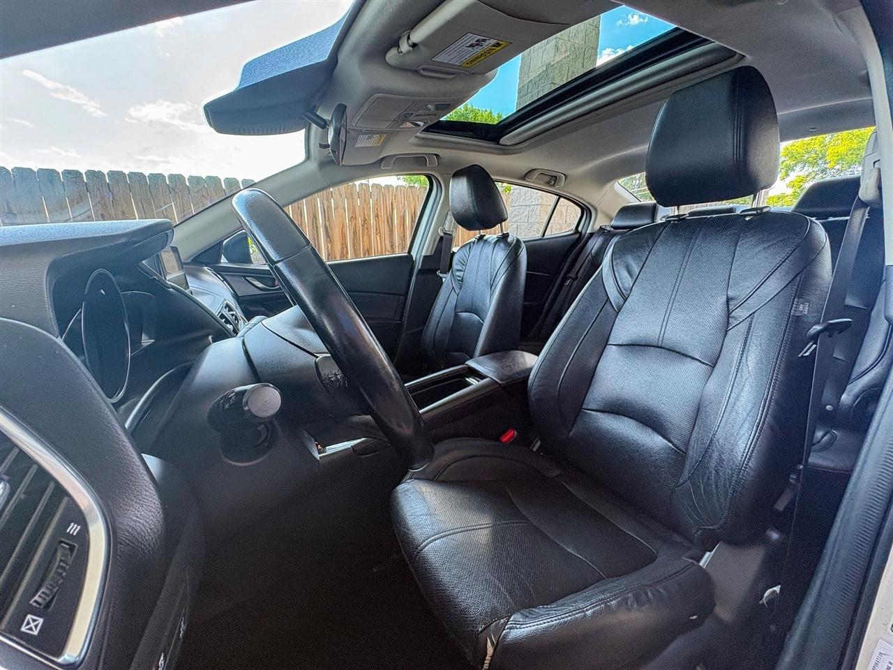 Mazda MAZDA3  2017