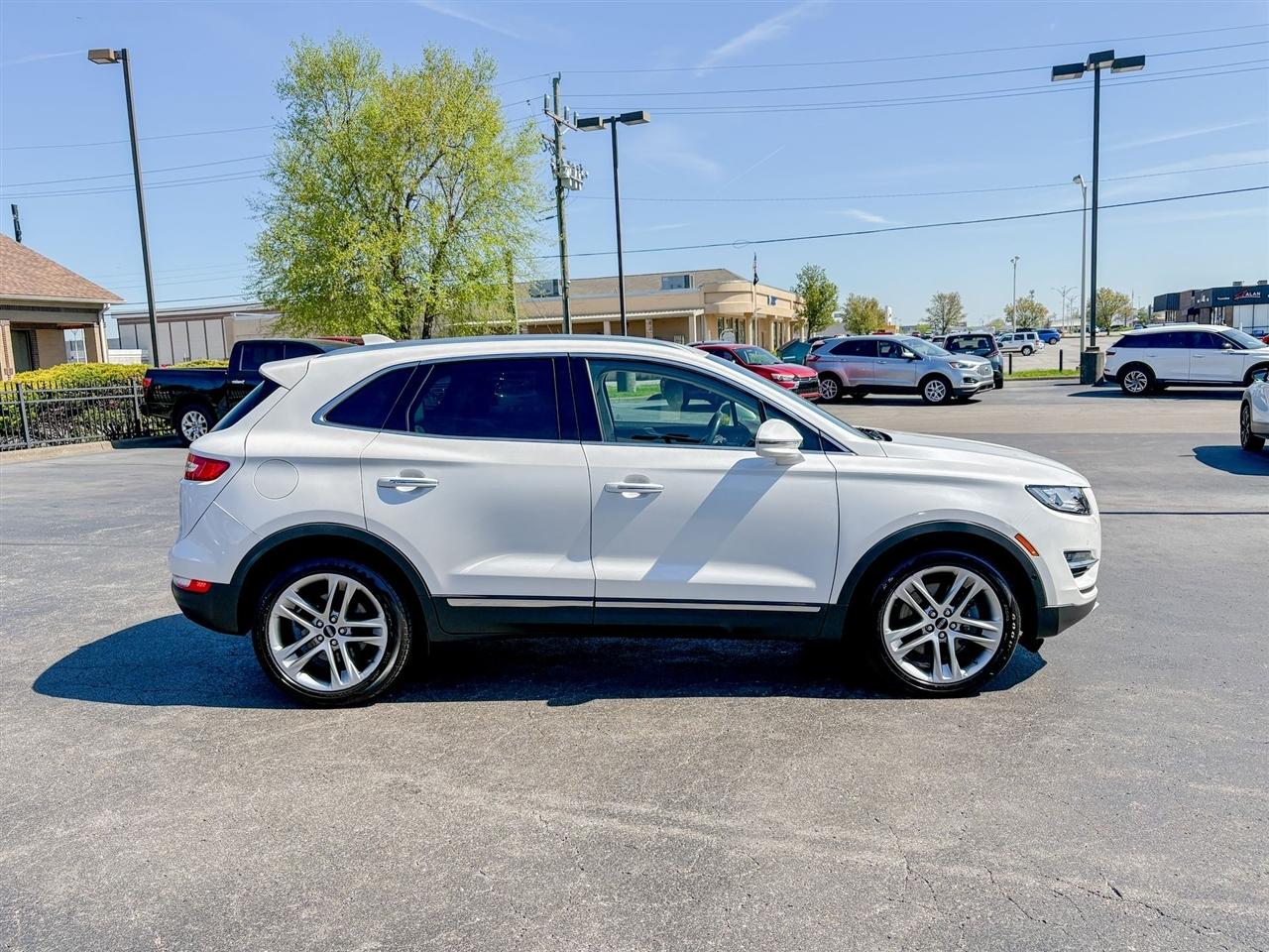 Lincoln MKC  2019