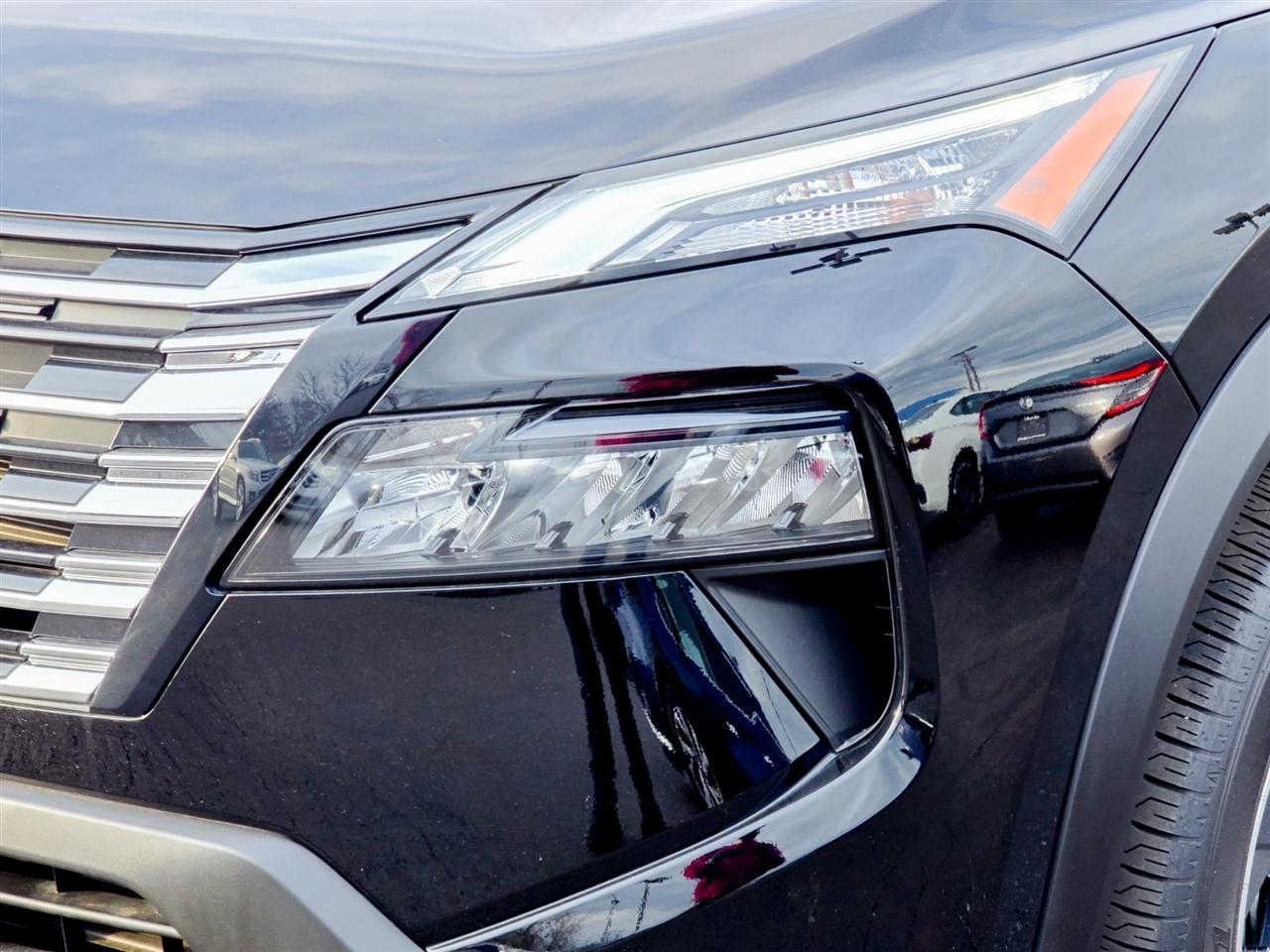 Nissan Rogue  2025