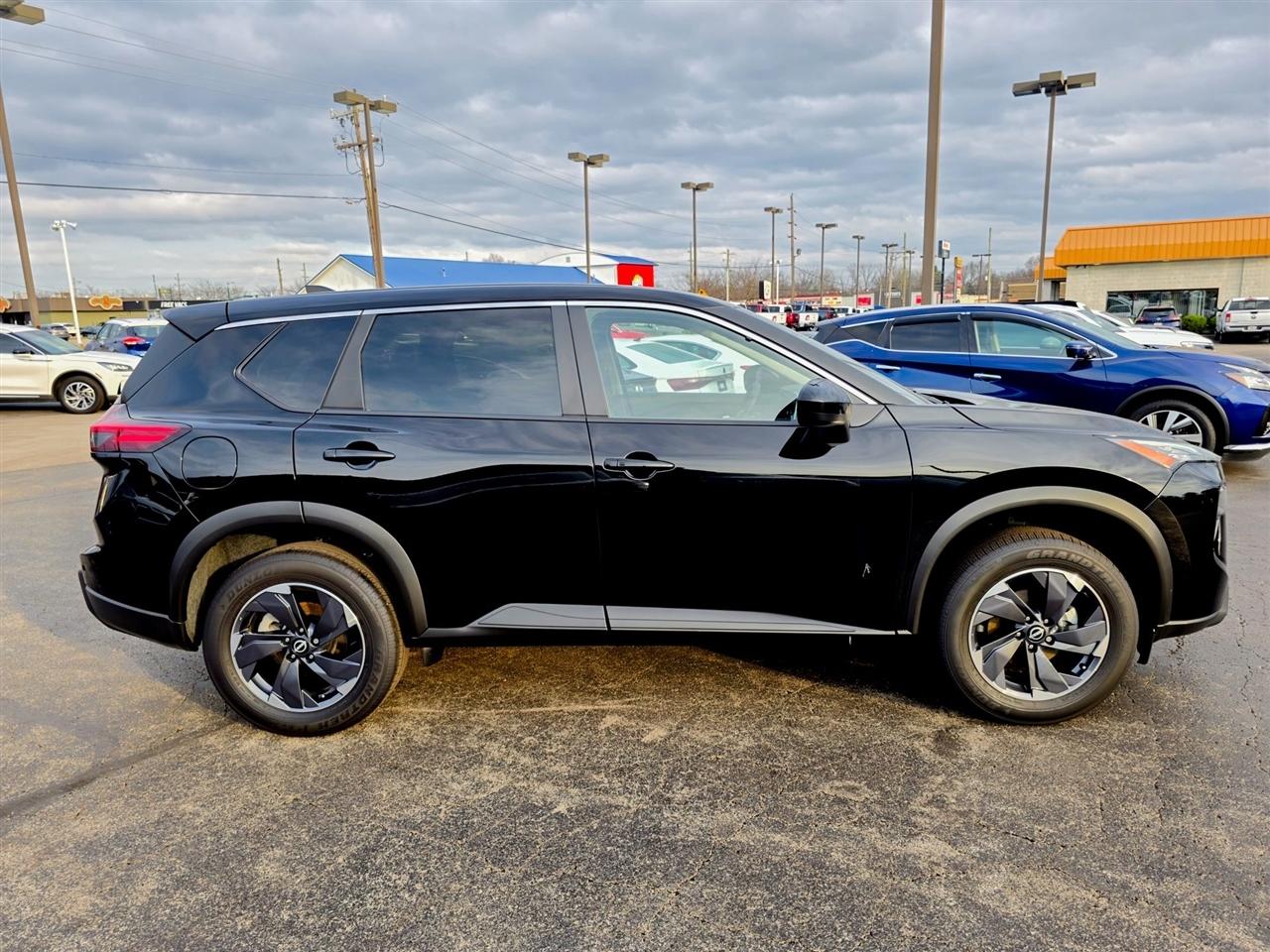Nissan Rogue  2025