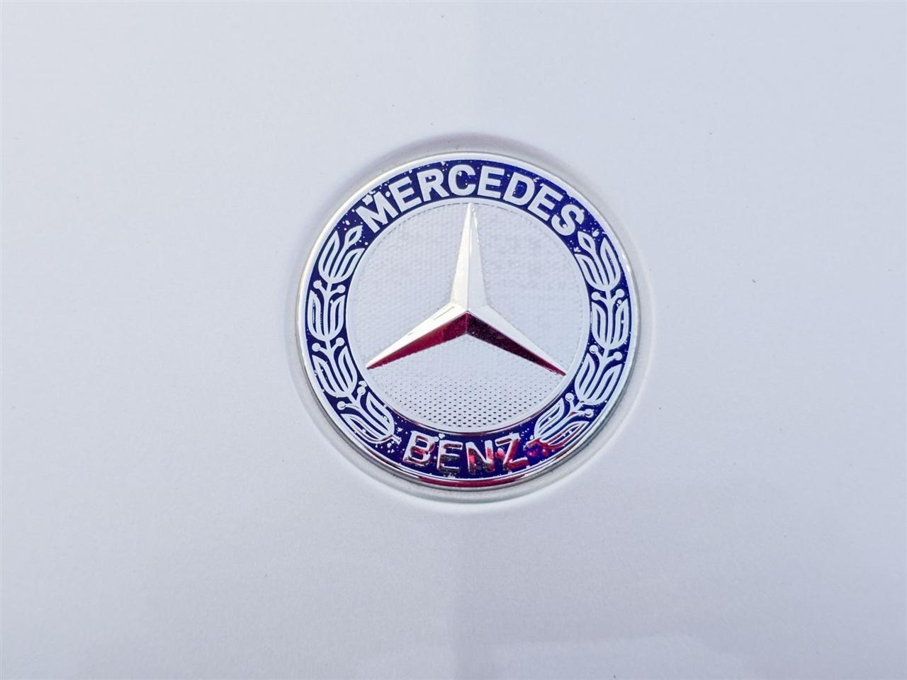 Mercedes-Benz GLK-Class  2010