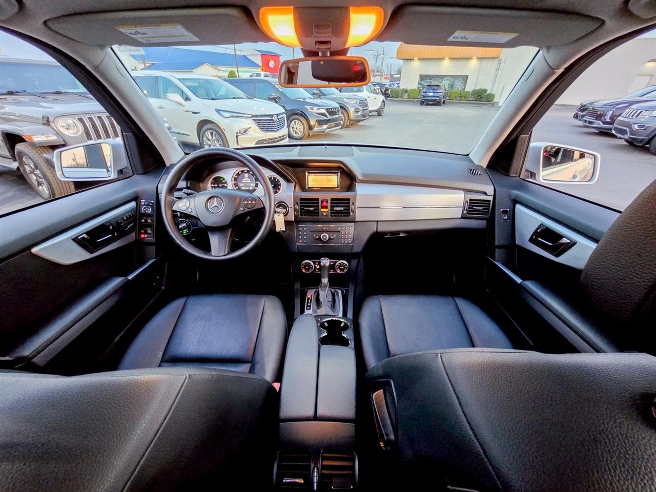 Mercedes-Benz GLK-Class  2010