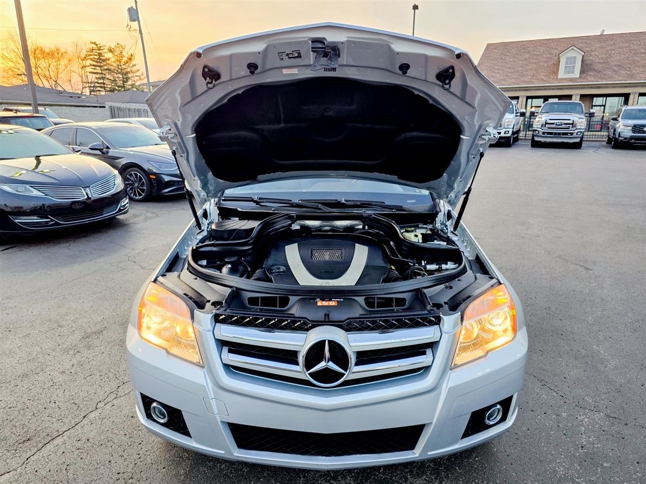 Mercedes-Benz GLK-Class  2010