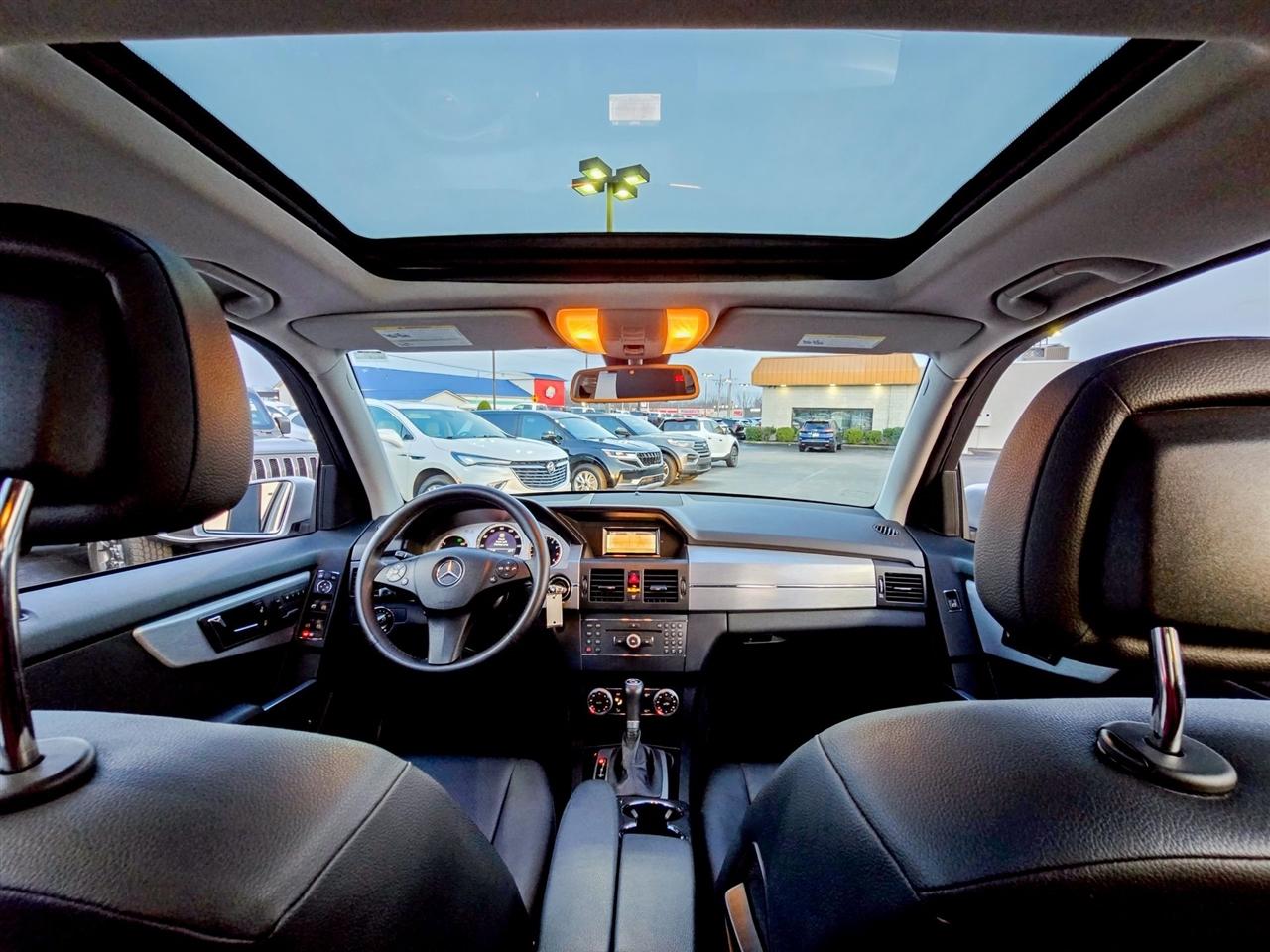 Mercedes-Benz GLK-Class  2010