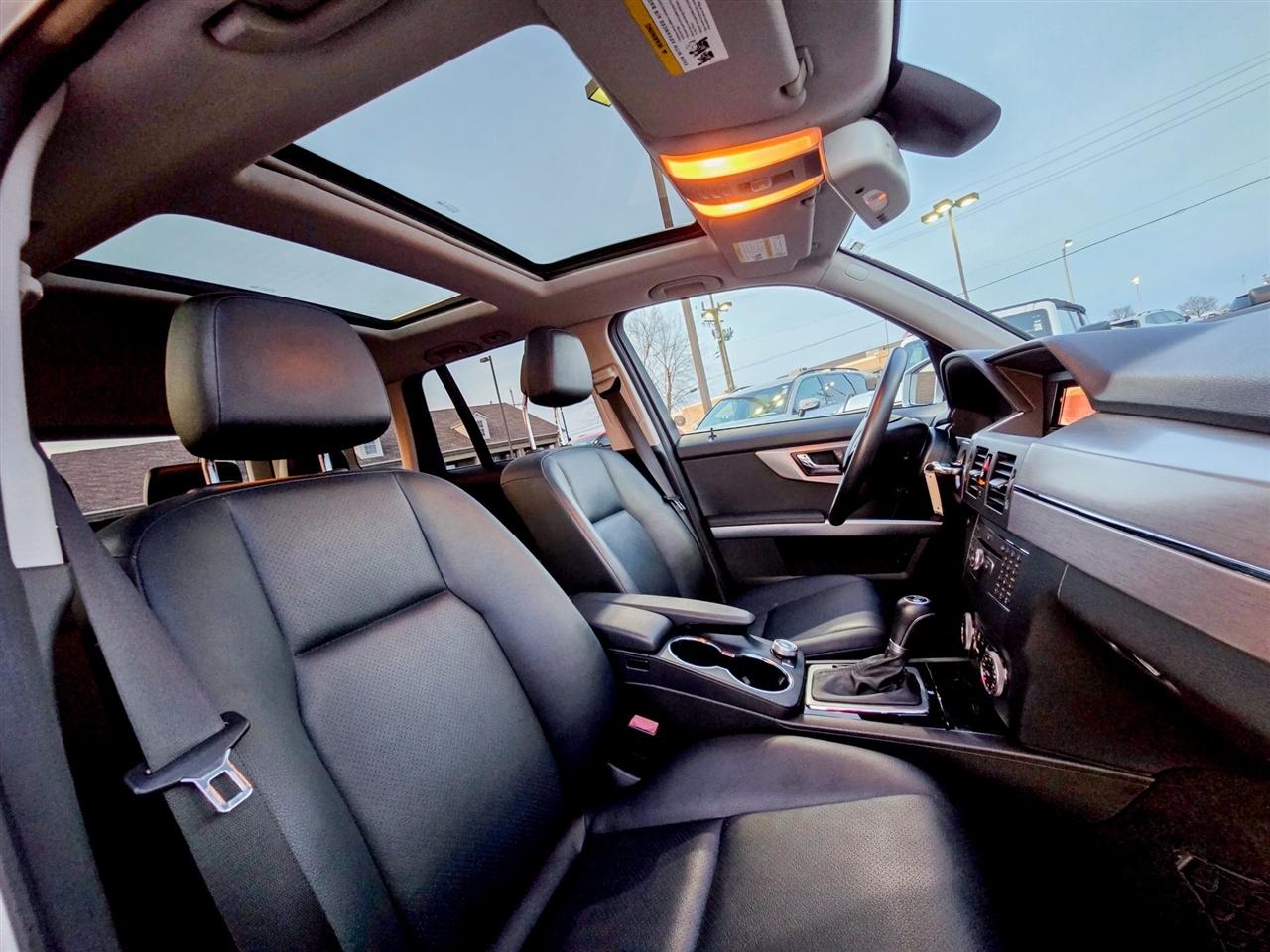 Mercedes-Benz GLK-Class  2010