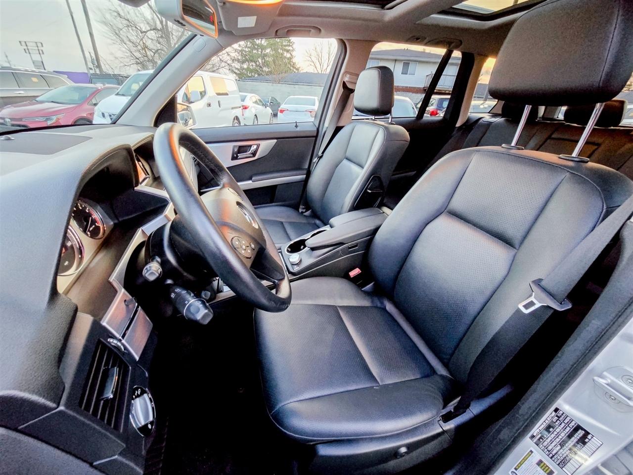 Mercedes-Benz GLK-Class  2010