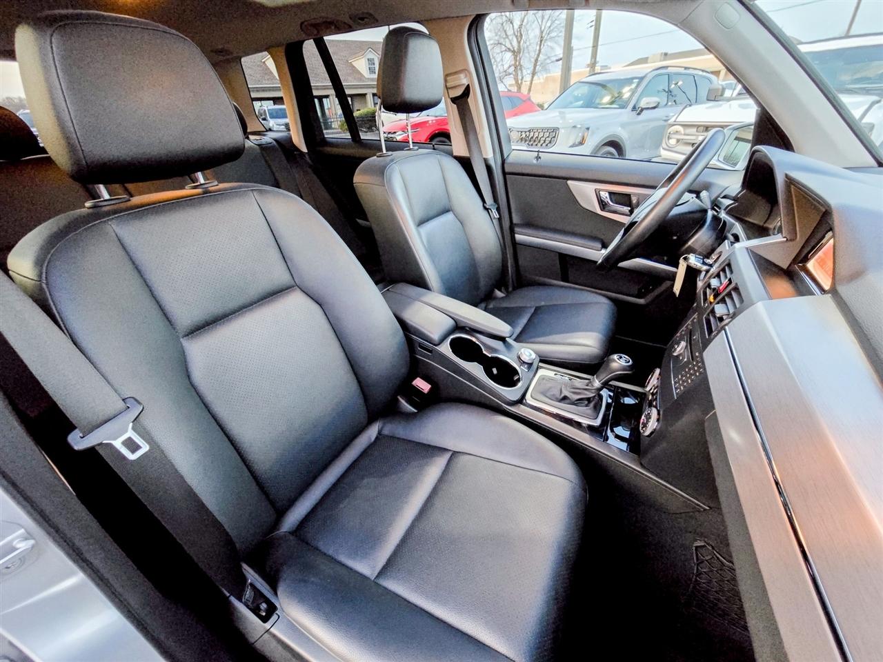 Mercedes-Benz GLK-Class  2010