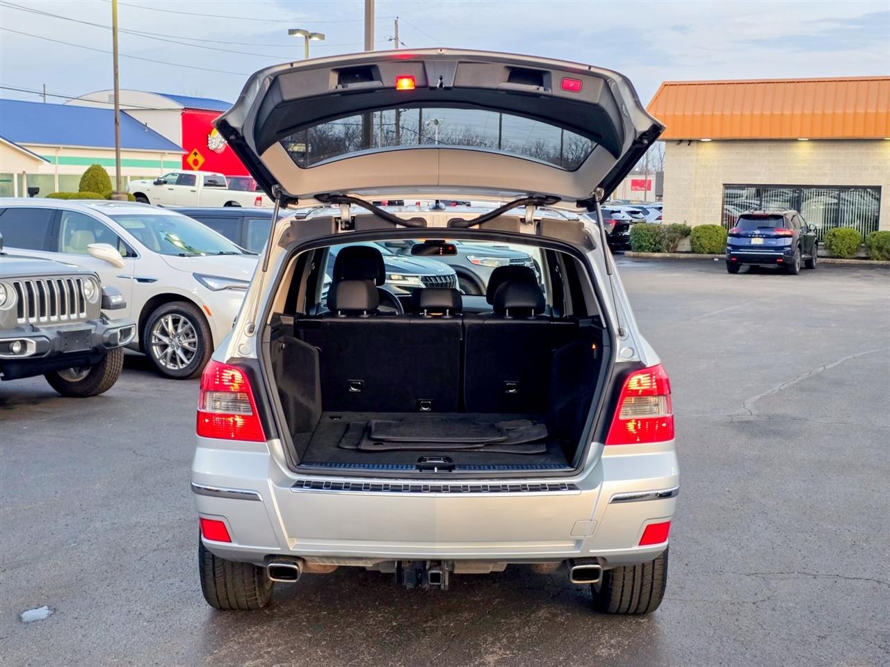 Mercedes-Benz GLK-Class  2010