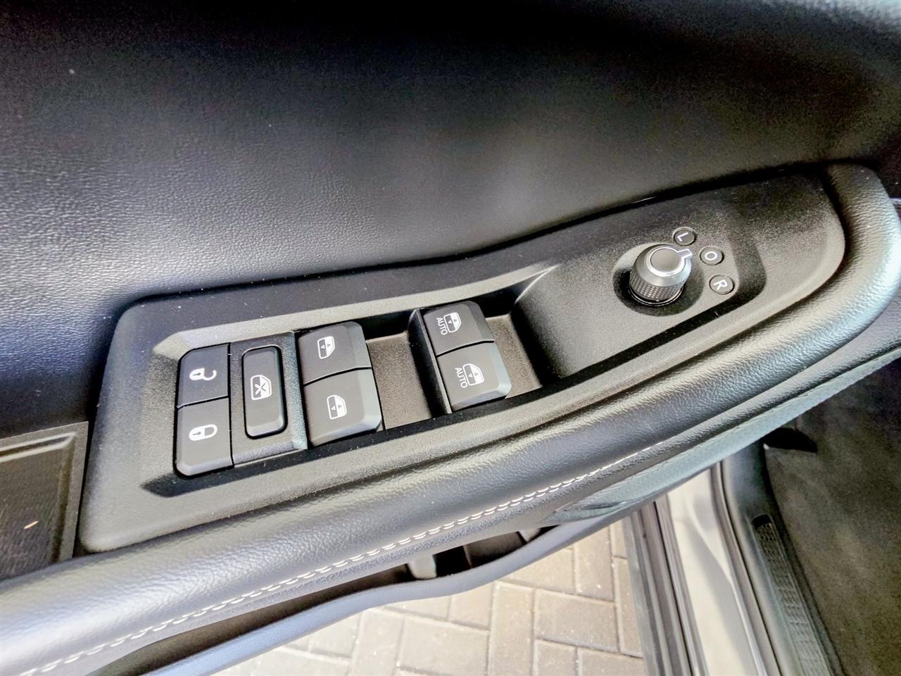 Jeep Grand Cherokee  2024