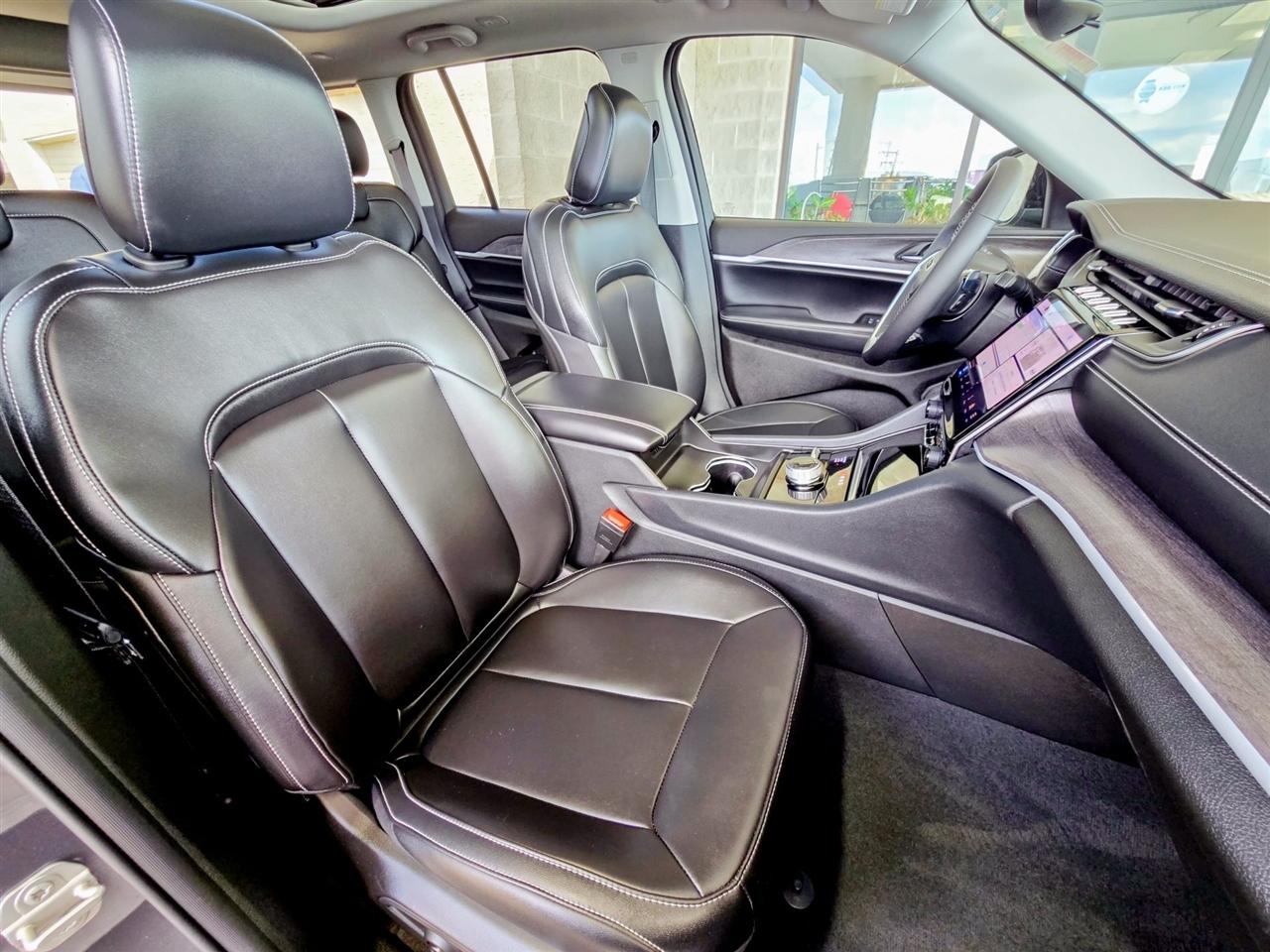 Jeep Grand Cherokee  2024