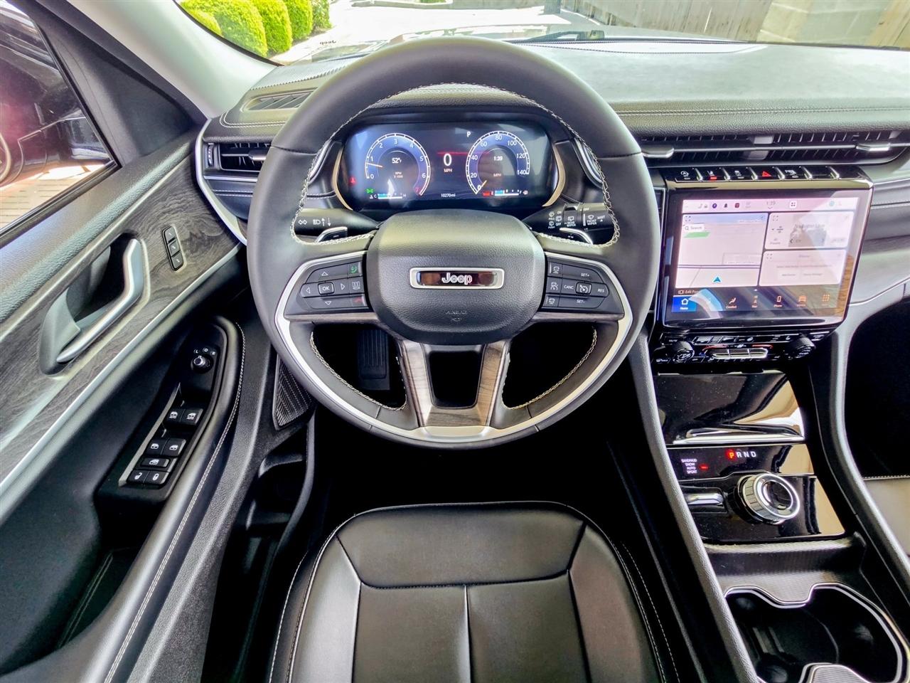 Jeep Grand Cherokee  2024