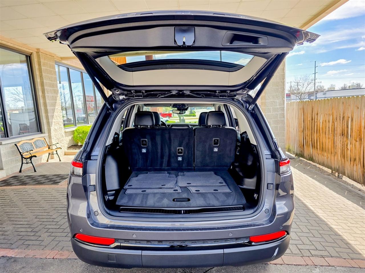 Jeep Grand Cherokee  2024