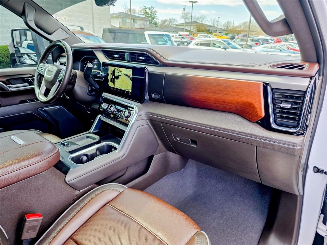 GMC Sierra 3500HD  2024