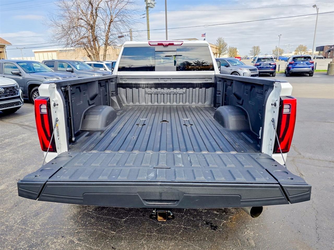 GMC Sierra 3500HD  2024