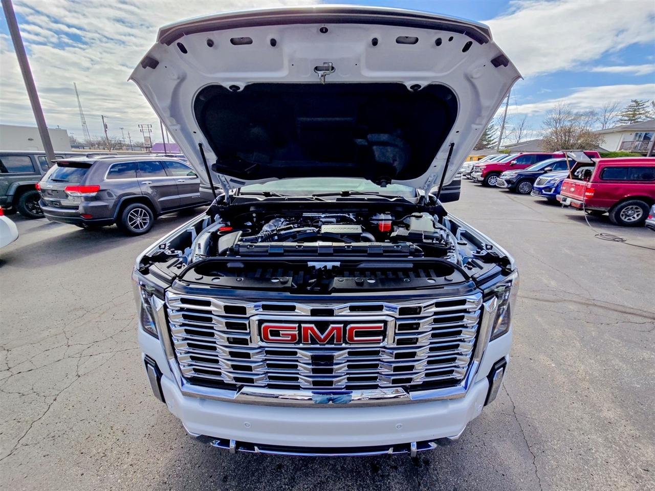 GMC Sierra 3500HD  2024