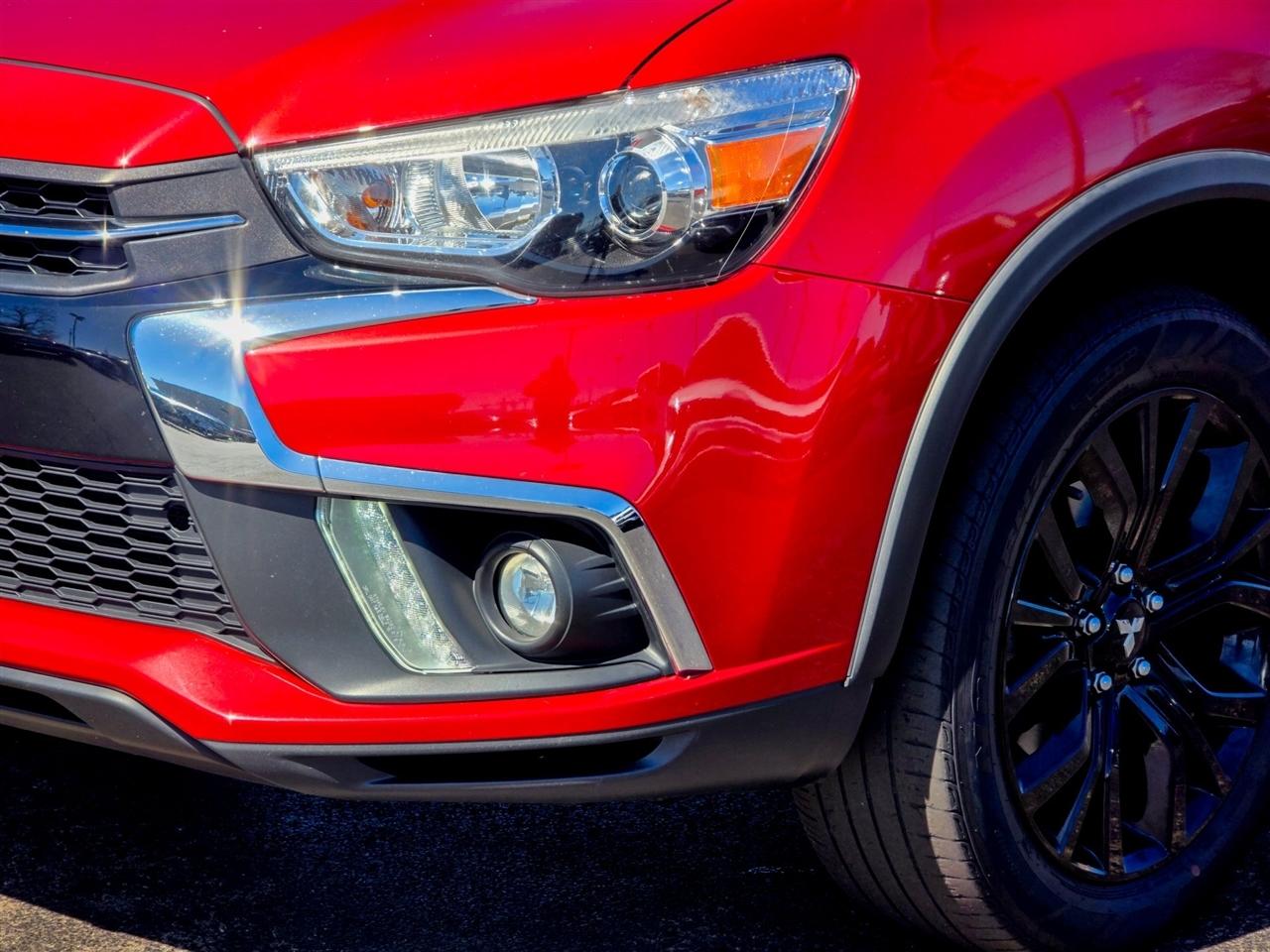 Mitsubishi Outlander Sport  2019