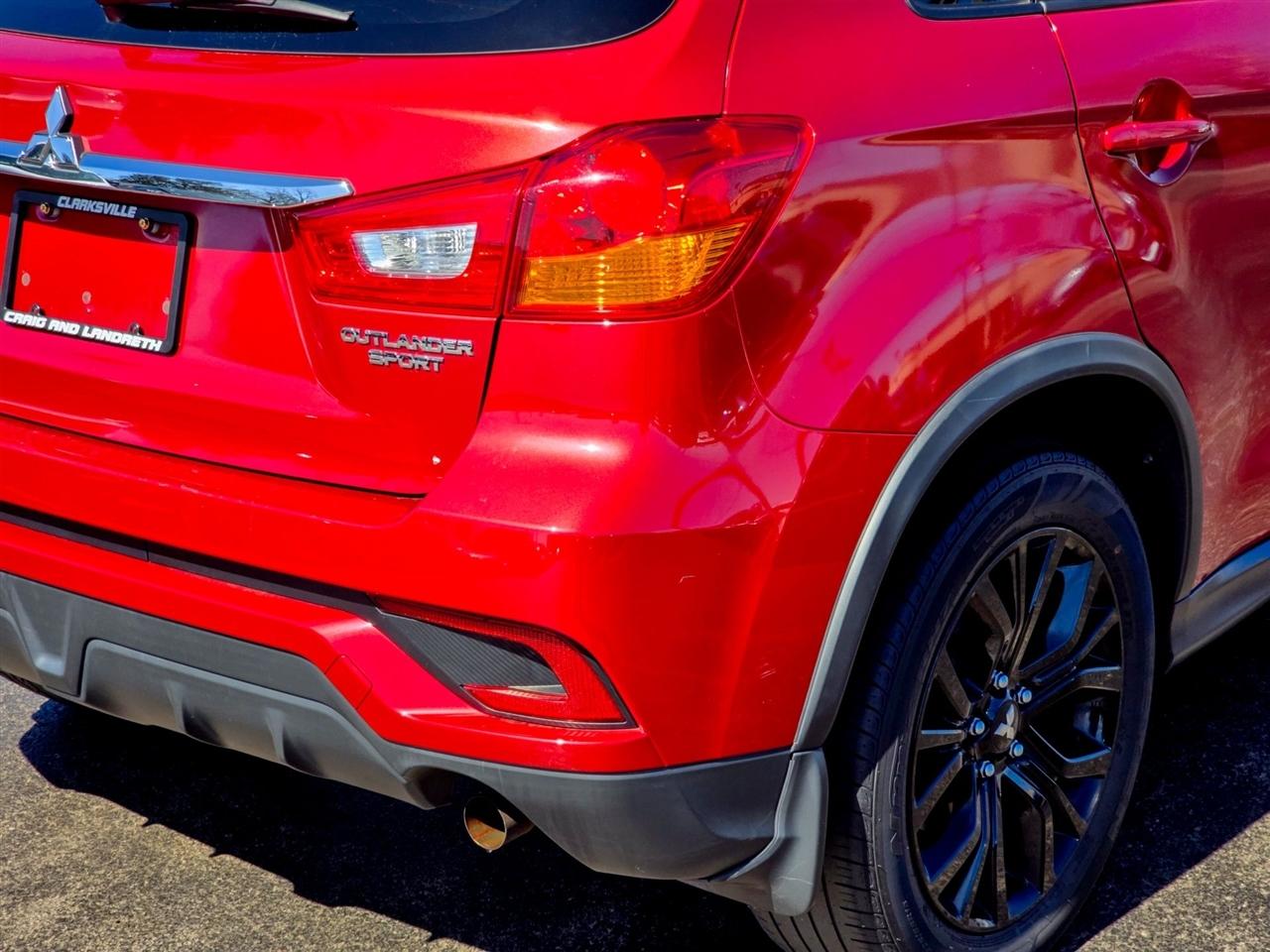 Mitsubishi Outlander Sport  2019