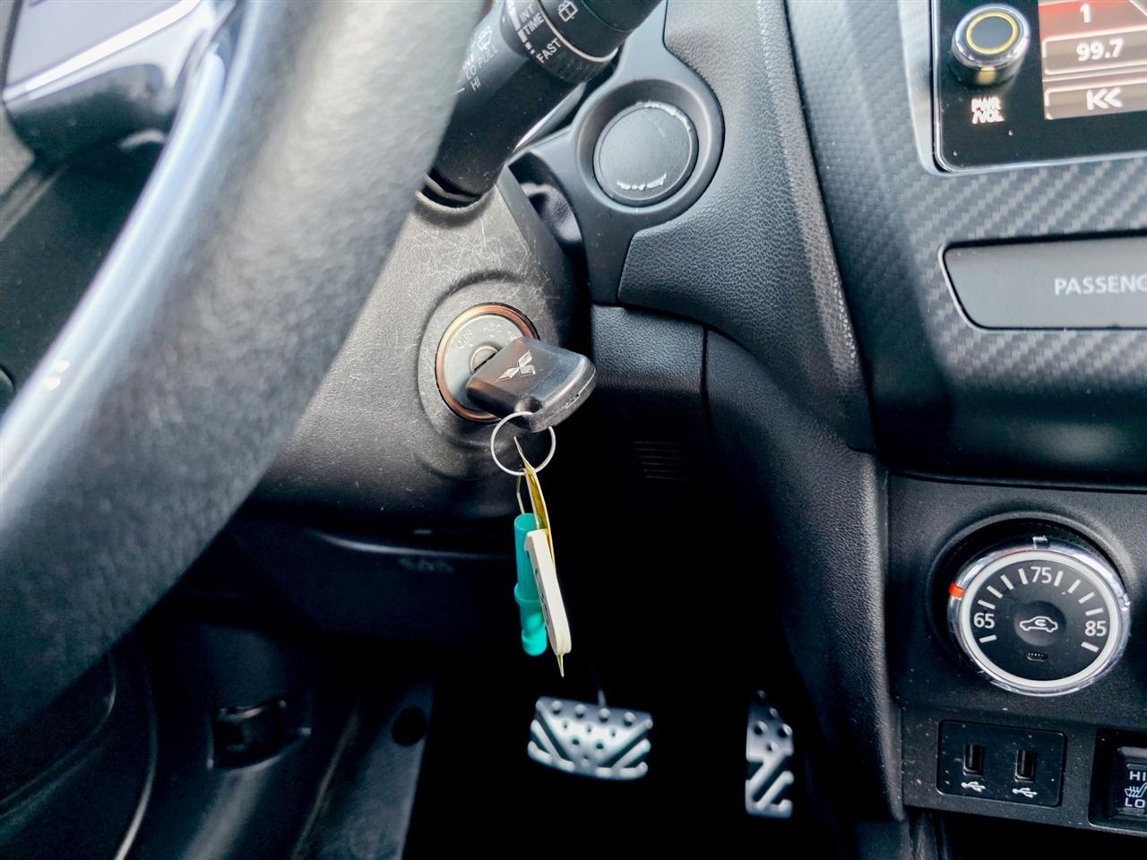 Mitsubishi Outlander Sport  2019