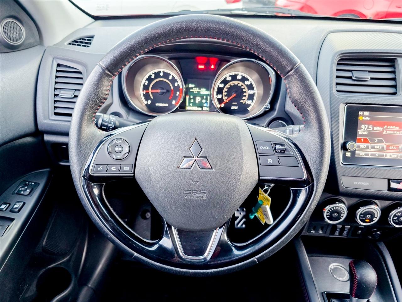 Mitsubishi Outlander Sport  2019