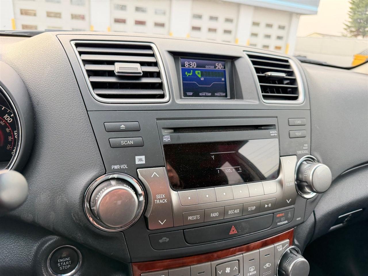 Toyota Highlander  2012