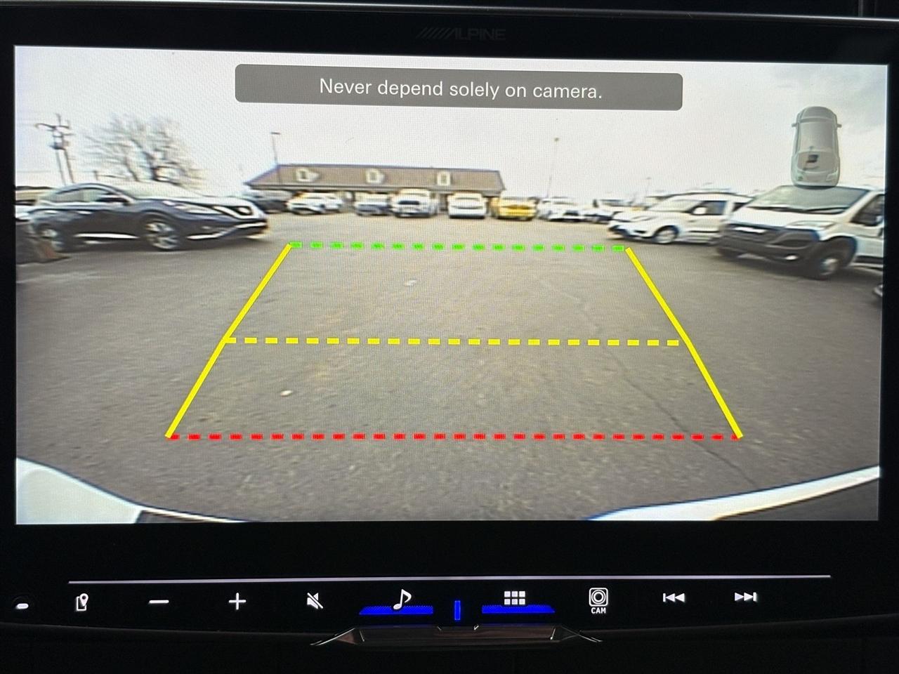 GMC Savana Cargo Van  2025