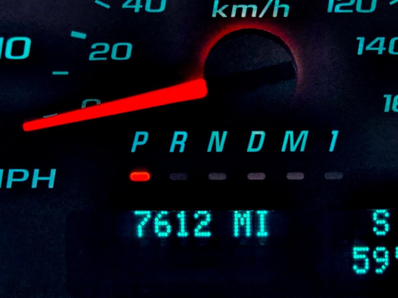 GMC Savana Cargo Van  2025