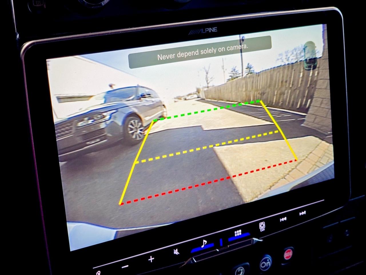 GMC Savana Cargo Van  2025