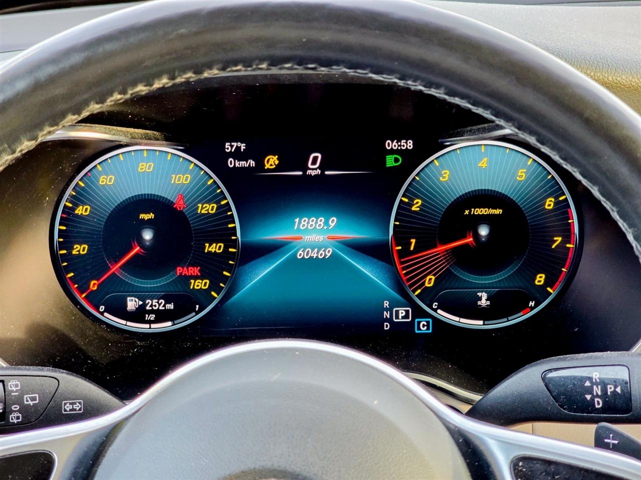 Mercedes-Benz GLC  2021