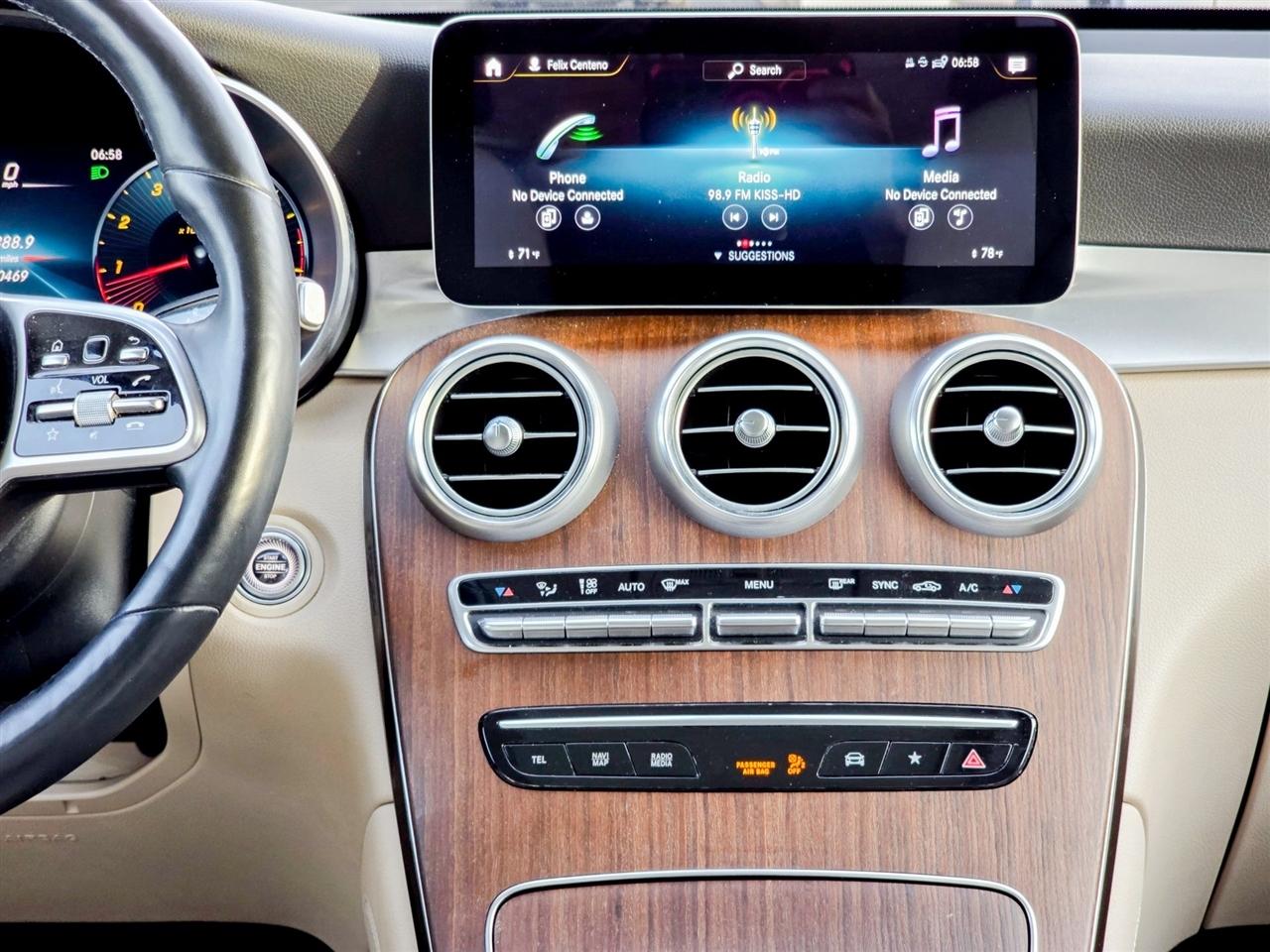 Mercedes-Benz GLC  2021