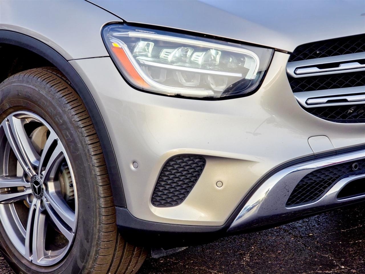 Mercedes-Benz GLC  2021