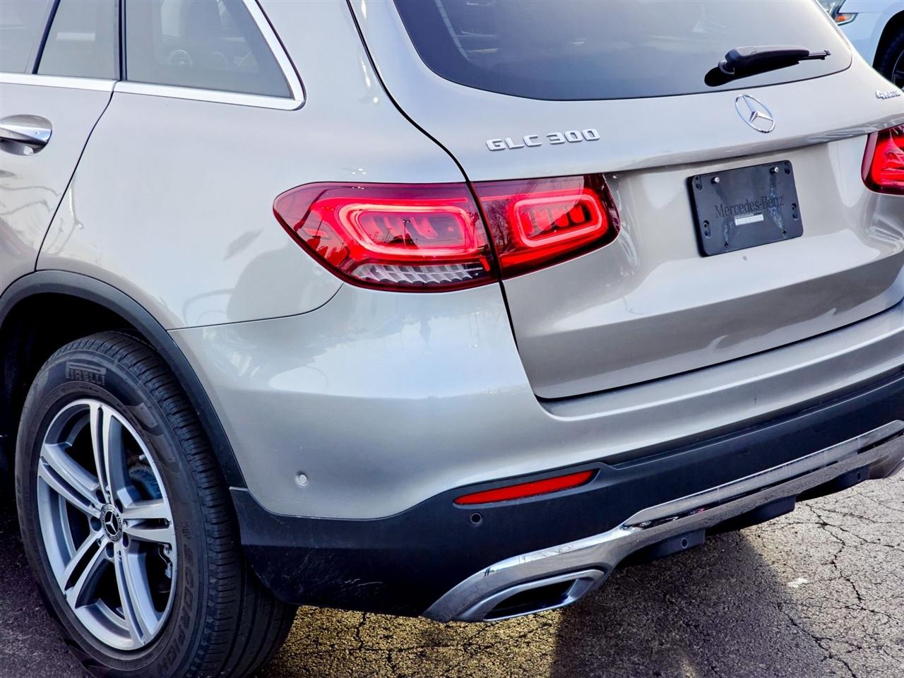 Mercedes-Benz GLC  2021