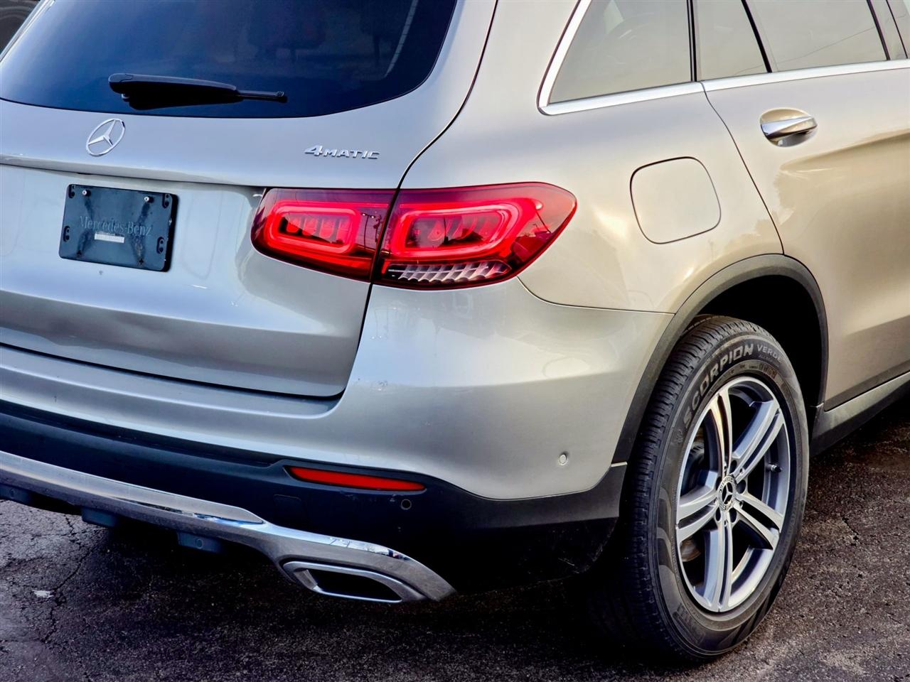 Mercedes-Benz GLC  2021