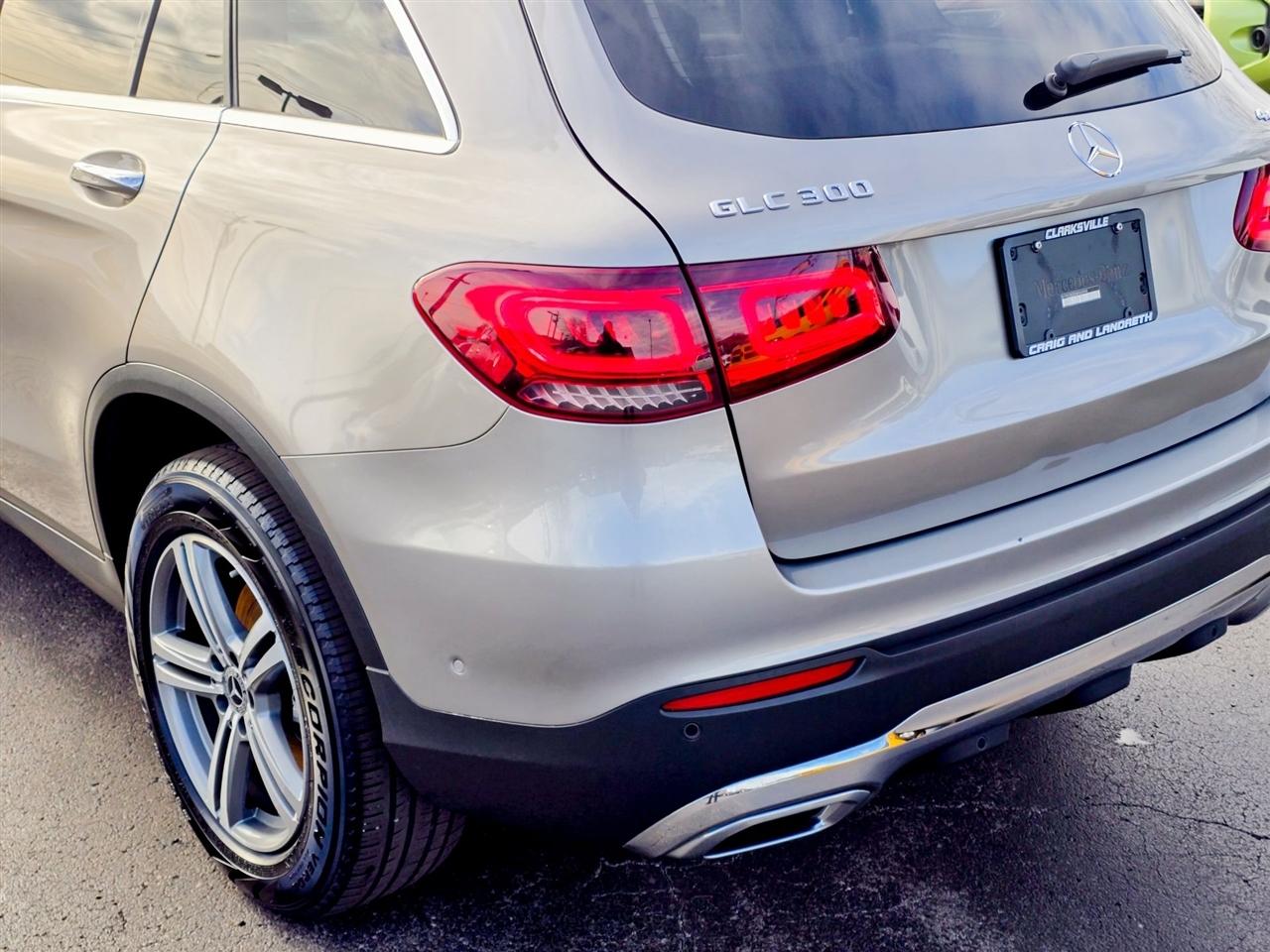 Mercedes-Benz GLC  2021